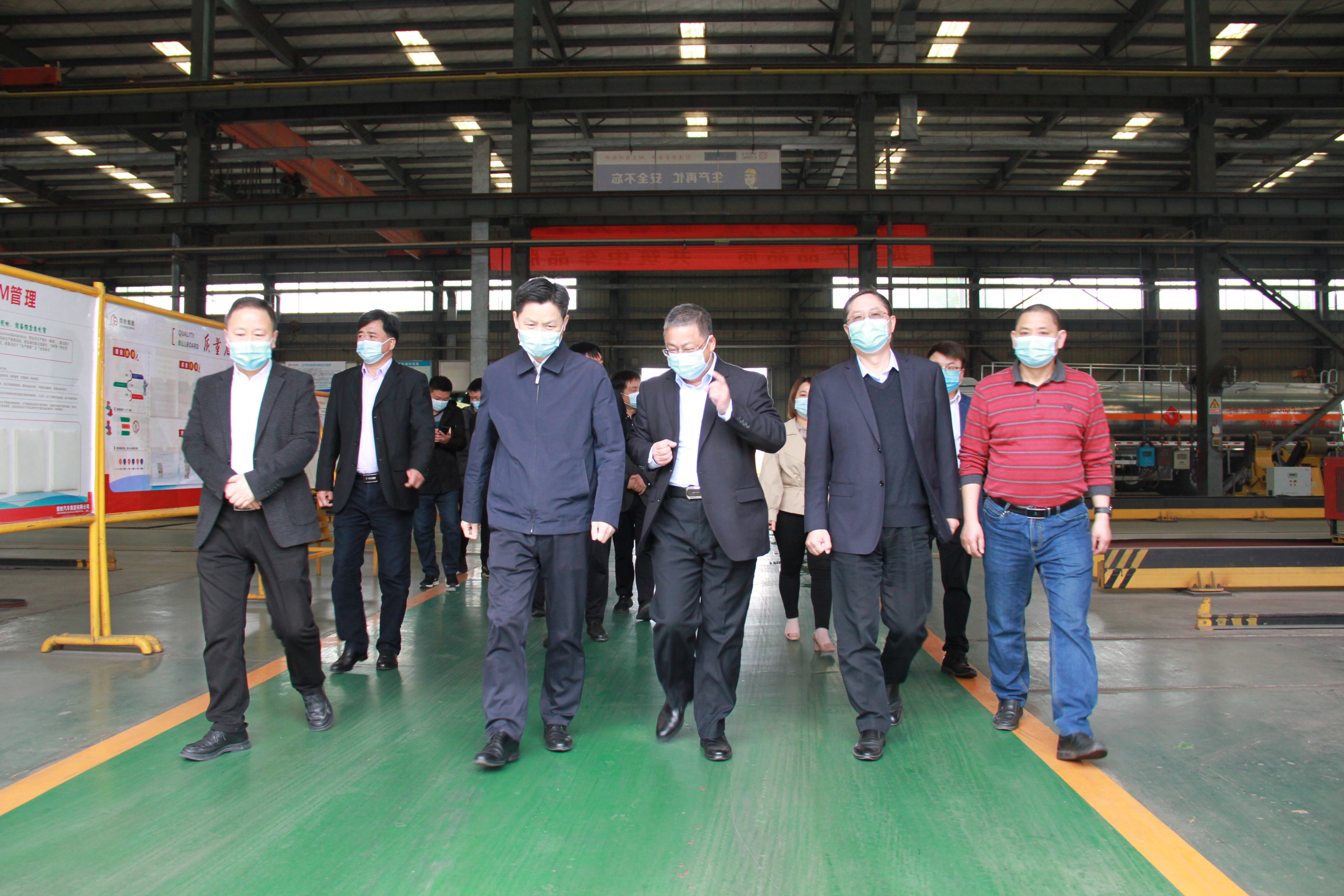 防疫情，促生產(chǎn)，市委常委副市長甘國棟一行蒞臨楚勝調(diào)研